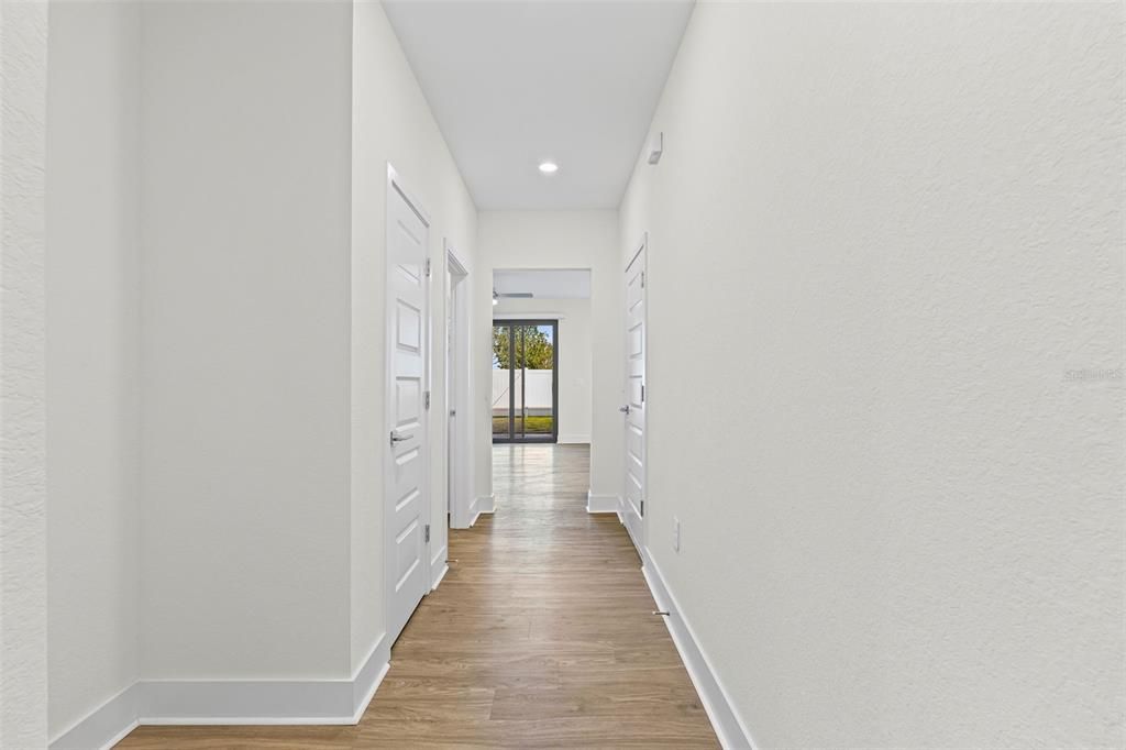 For Rent: $2,537 (2 beds, 2 baths, 1383 Square Feet)