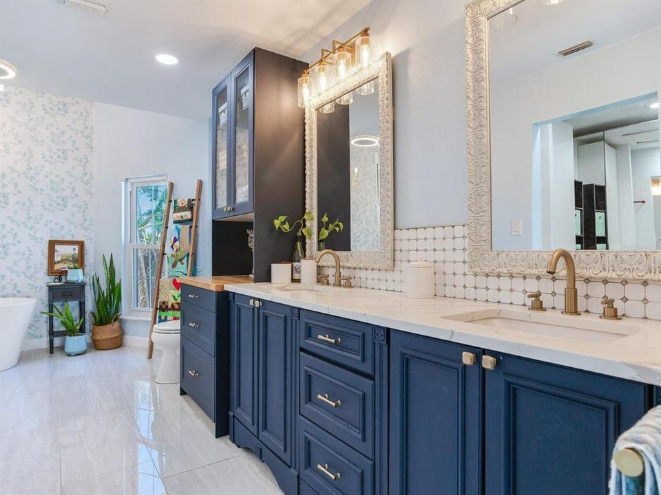Active With Contract: $1,495,000 (3 beds, 3 baths, 3564 Square Feet)