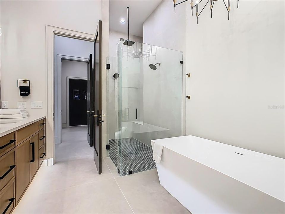 For Sale: $5,990,000 (10 beds, 10 baths, 10312 Square Feet)
