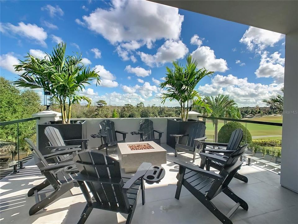 For Sale: $5,990,000 (10 beds, 10 baths, 10312 Square Feet)