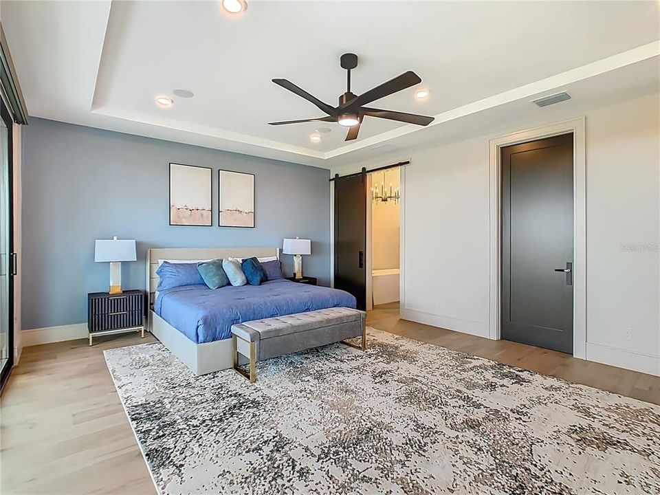 For Sale: $5,990,000 (10 beds, 10 baths, 10312 Square Feet)
