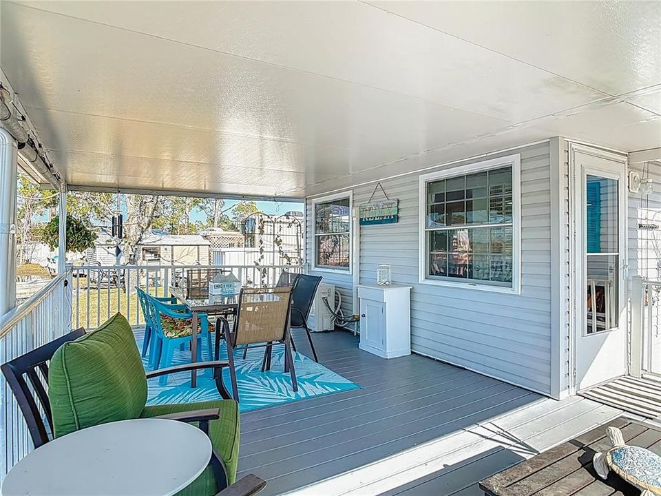 For Sale: $199,000 (2 beds, 2 baths, 1084 Square Feet)
