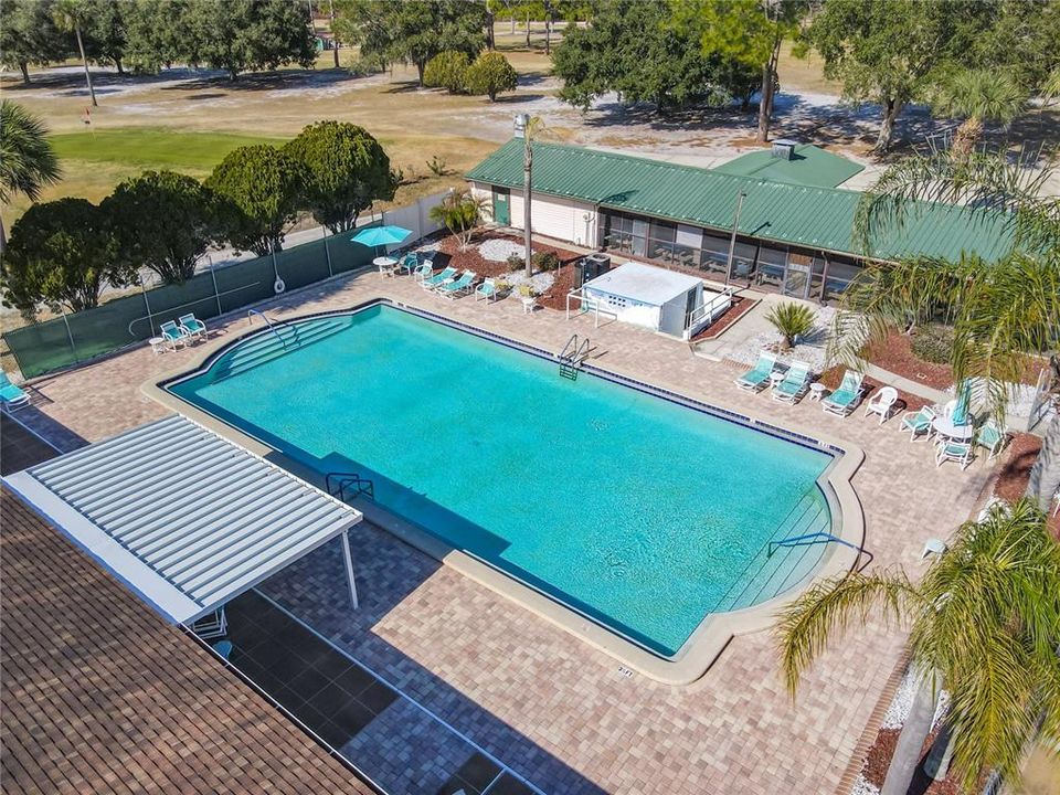 For Sale: $199,000 (2 beds, 2 baths, 1084 Square Feet)