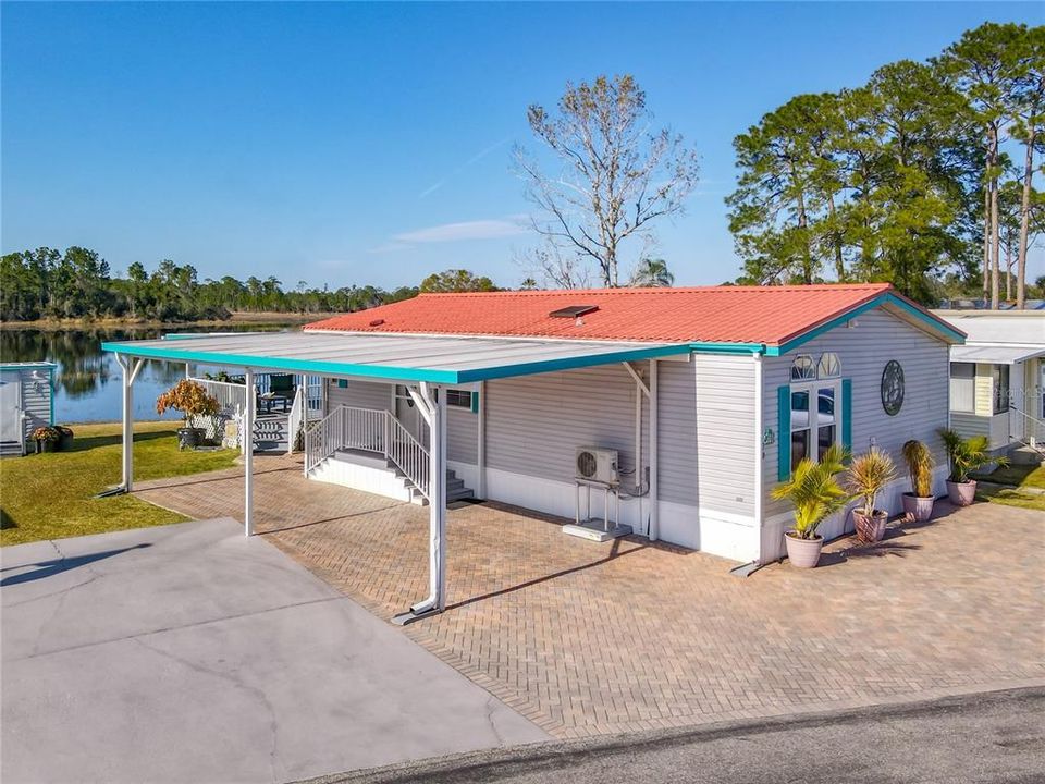 For Sale: $199,000 (2 beds, 2 baths, 1084 Square Feet)