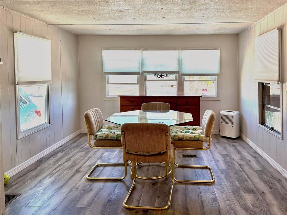 En Venta: $123,900 (1 camas, 1 baños, 714 Pies cuadrados)