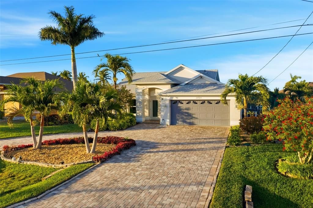 На продажу: $749,000 (3 спален, 2 ванн, 1420 Квадратных фут)