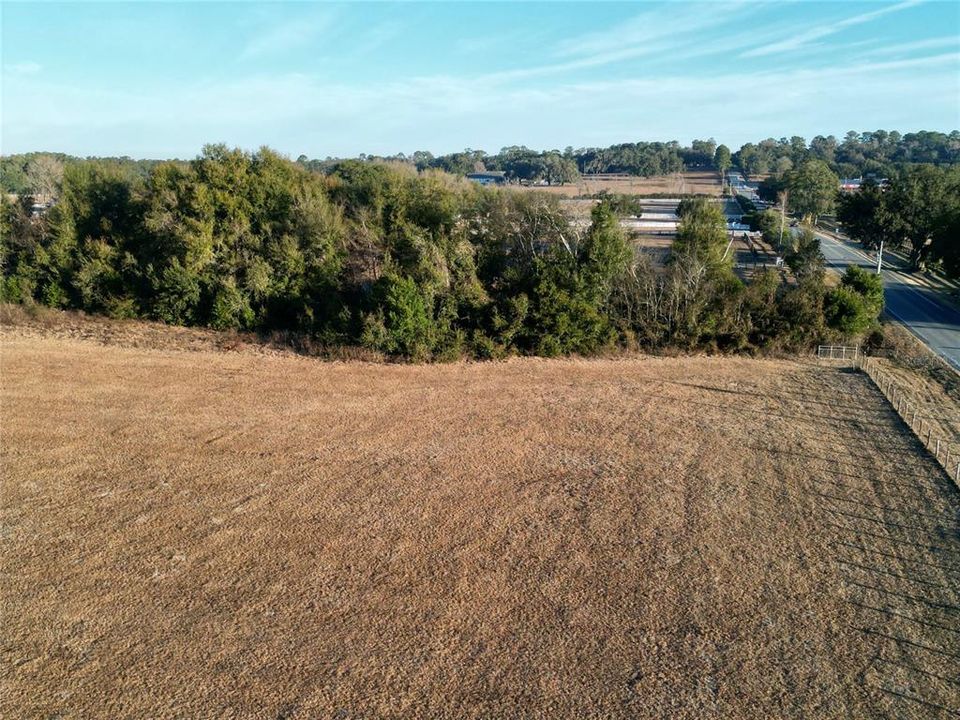 На продажу: $1,575,000 (12.60 acres)