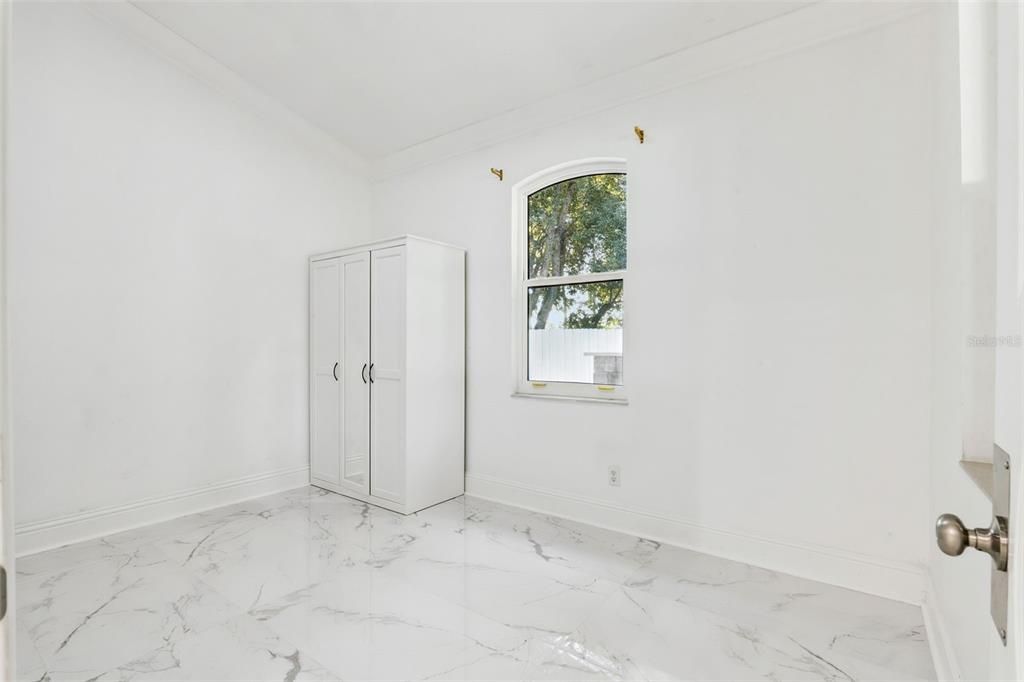 На продажу: $850,000 (4 спален, 4 ванн, 3784 Квадратных фут)