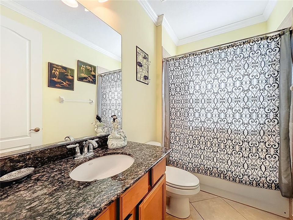 Activo con contrato: $649,000 (4 camas, 4 baños, 2847 Pies cuadrados)