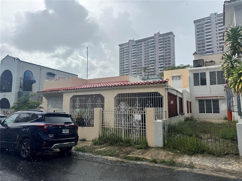 Recently Sold: $200,000 (3 beds, 2 baths, 1300 Square Feet)
