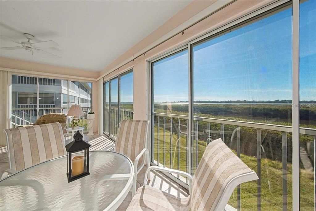 For Sale: $435,000 (3 beds, 2 baths, 1866 Square Feet)