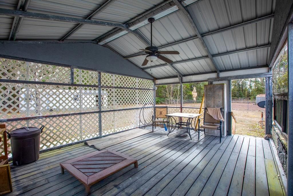 For Sale: $200,000 (3 beds, 2 baths, 1344 Square Feet)