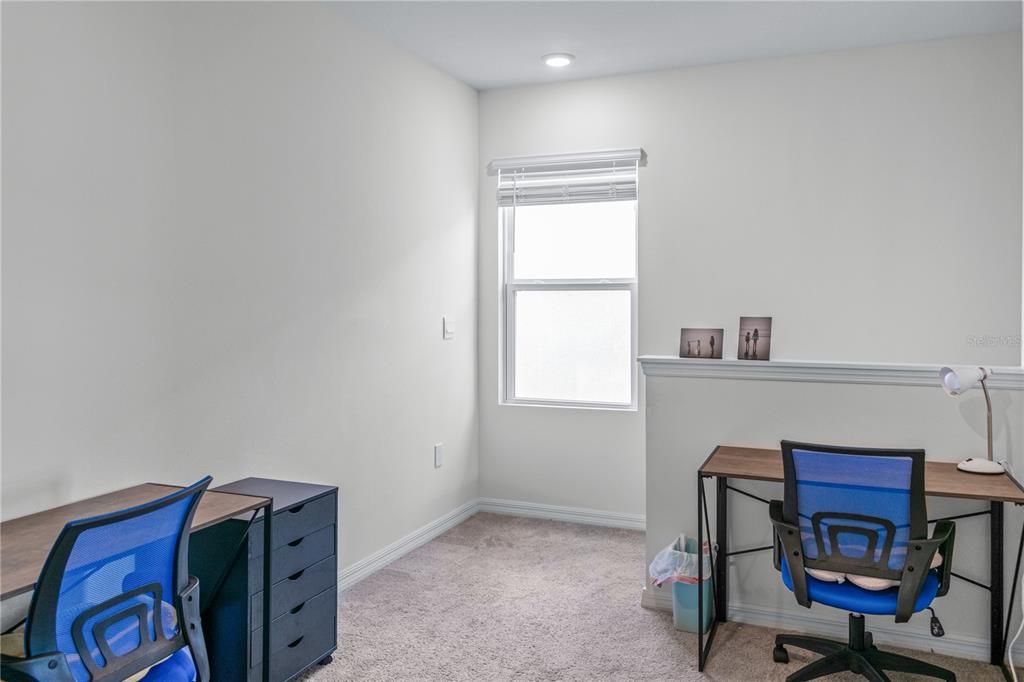 For Rent: $2,400 (5 beds, 3 baths, 2447 Square Feet)