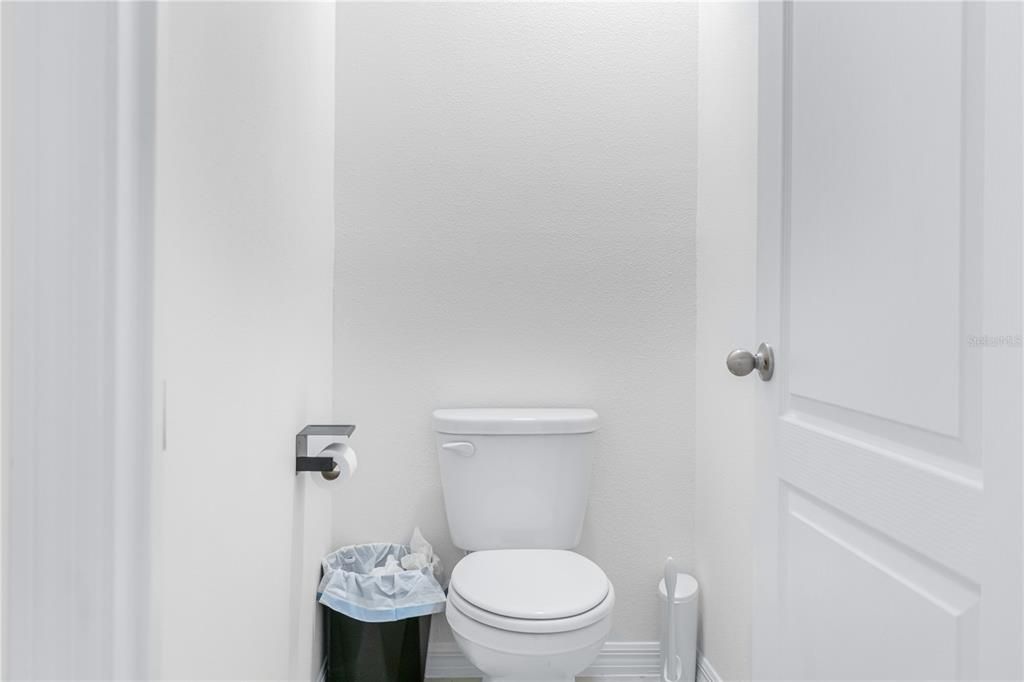 For Rent: $2,400 (5 beds, 3 baths, 2447 Square Feet)