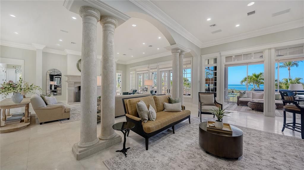En Venta: $18,000,000 (6 camas, 7 baños, 7438 Pies cuadrados)