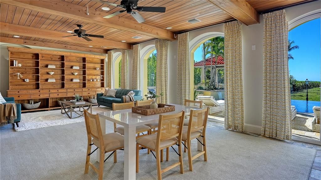 En Venta: $18,000,000 (6 camas, 7 baños, 7438 Pies cuadrados)