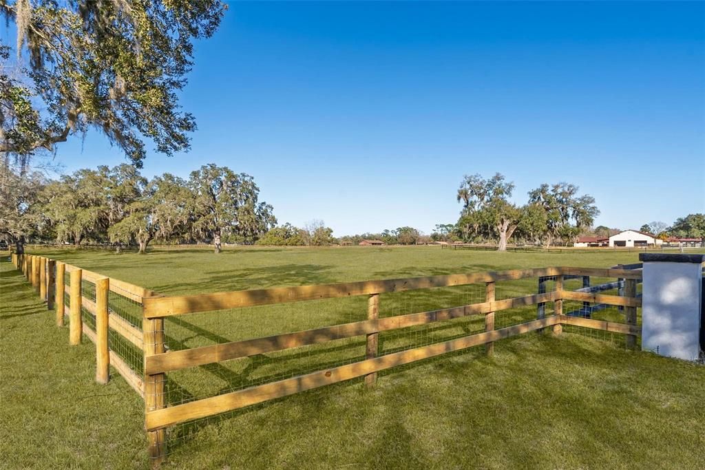 For Sale: $565,000 (10.00 acres)