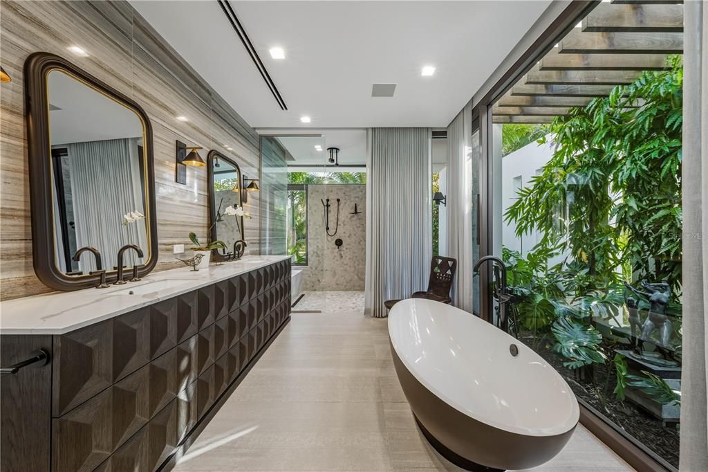 En Venta: $13,500,000 (3 camas, 3 baños, 5606 Pies cuadrados)