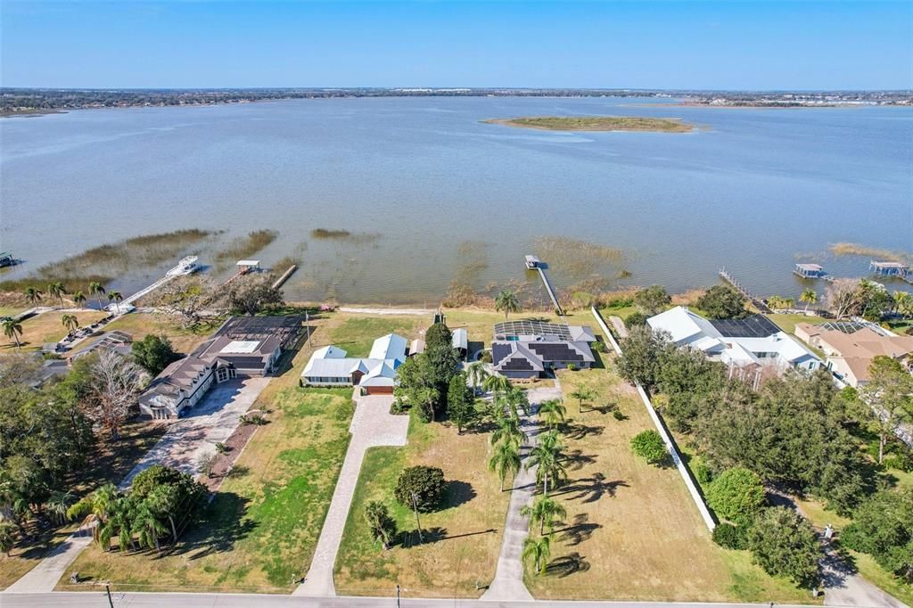 For Sale: $769,000 (4 beds, 3 baths, 2397 Square Feet)