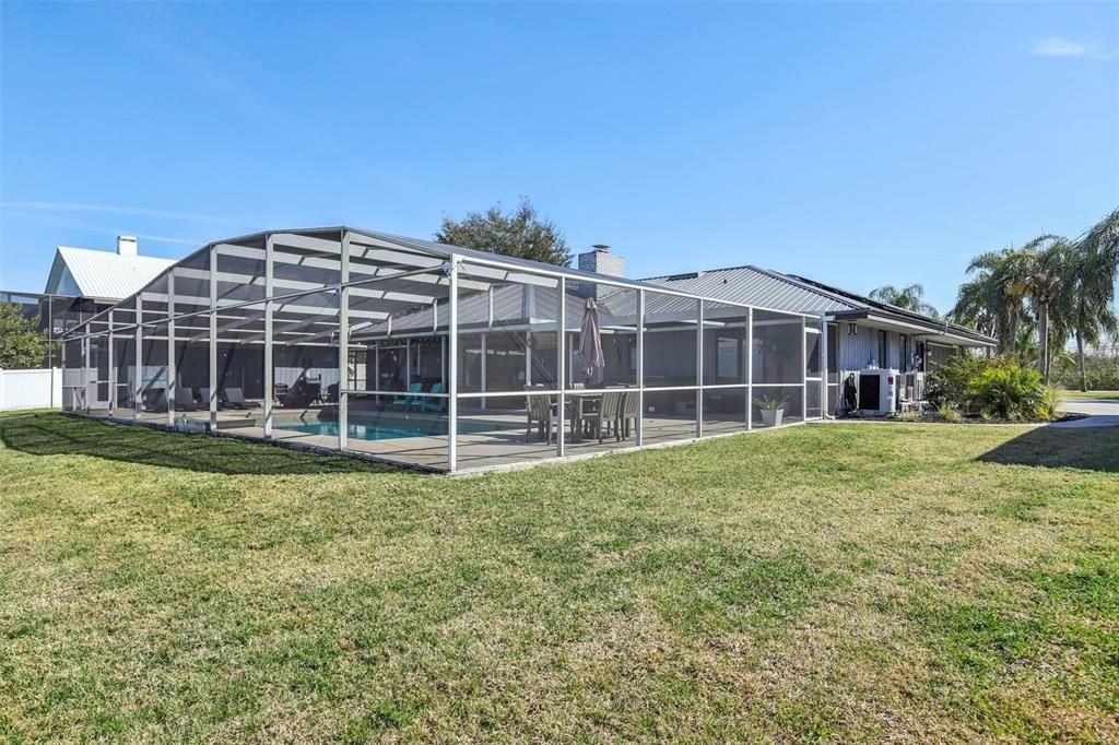For Sale: $769,000 (4 beds, 3 baths, 2397 Square Feet)