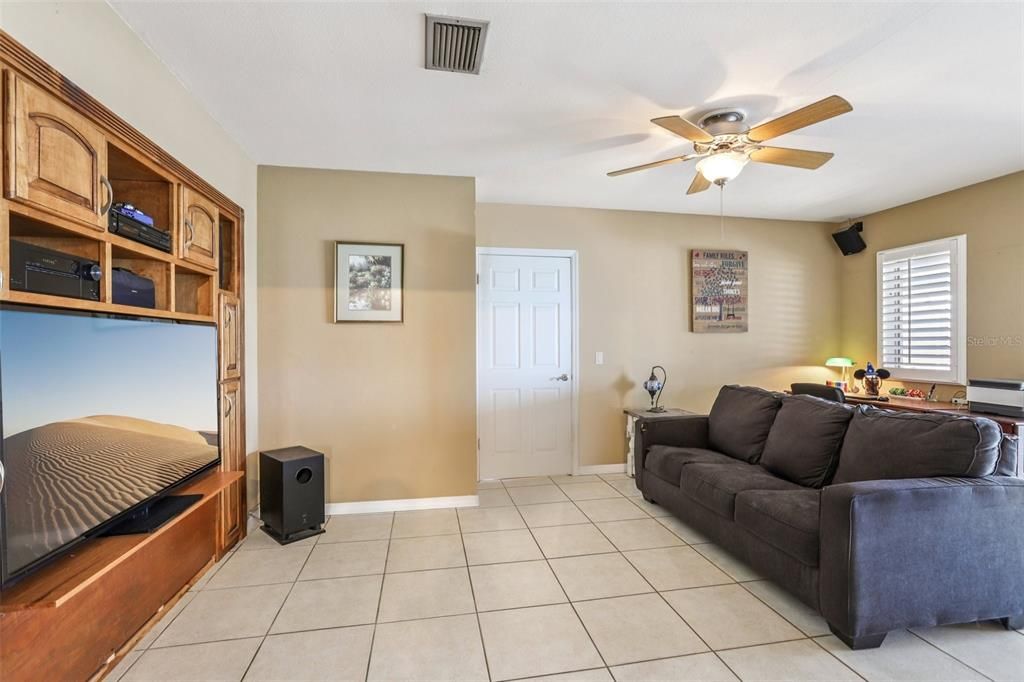 For Sale: $769,000 (4 beds, 3 baths, 2397 Square Feet)