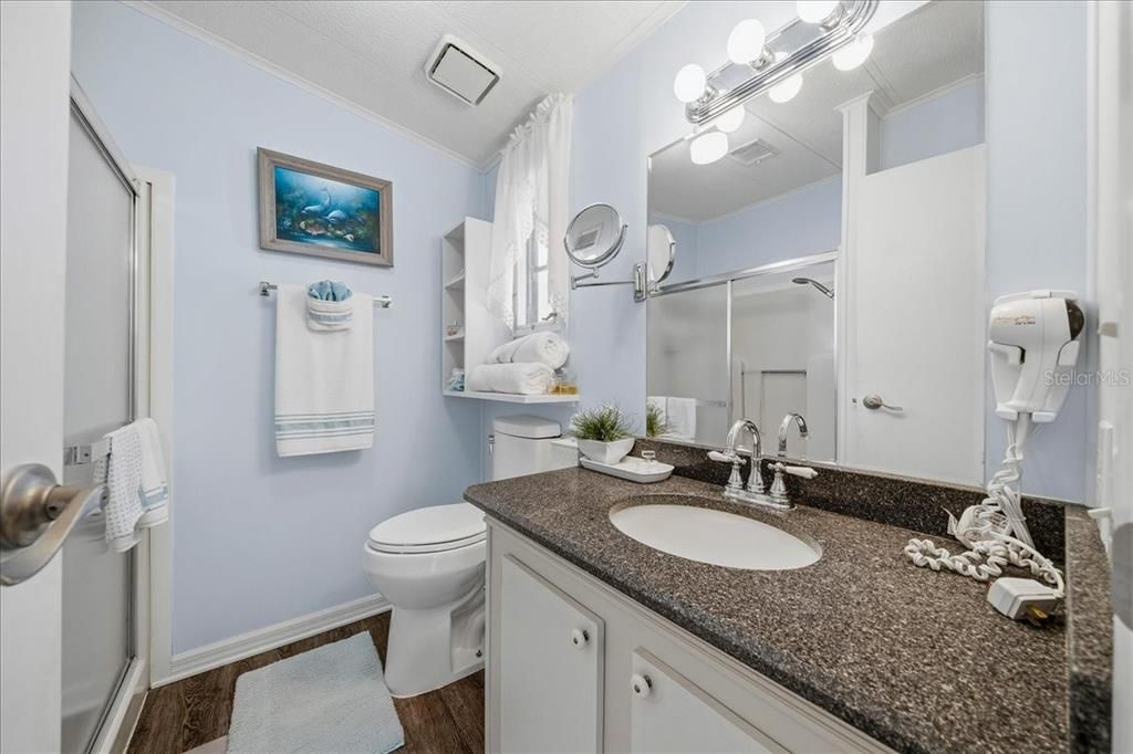 Active With Contract: $219,000 (2 beds, 2 baths, 1191 Square Feet)