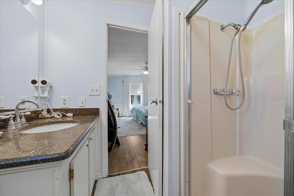 Active With Contract: $219,000 (2 beds, 2 baths, 1191 Square Feet)