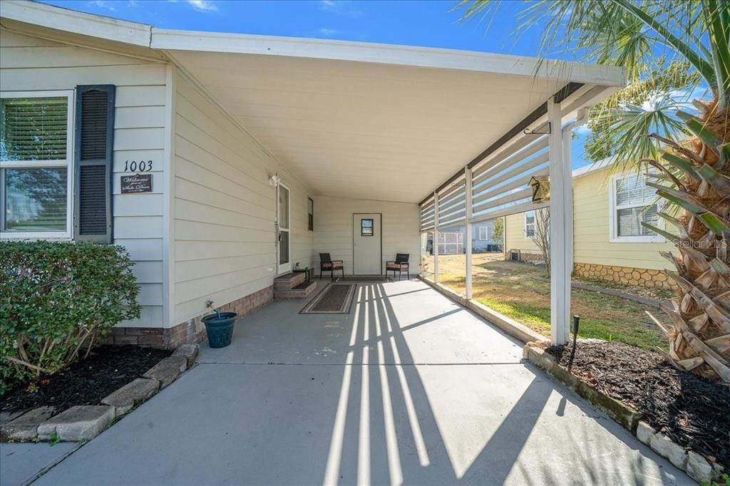 Active With Contract: $219,000 (2 beds, 2 baths, 1191 Square Feet)