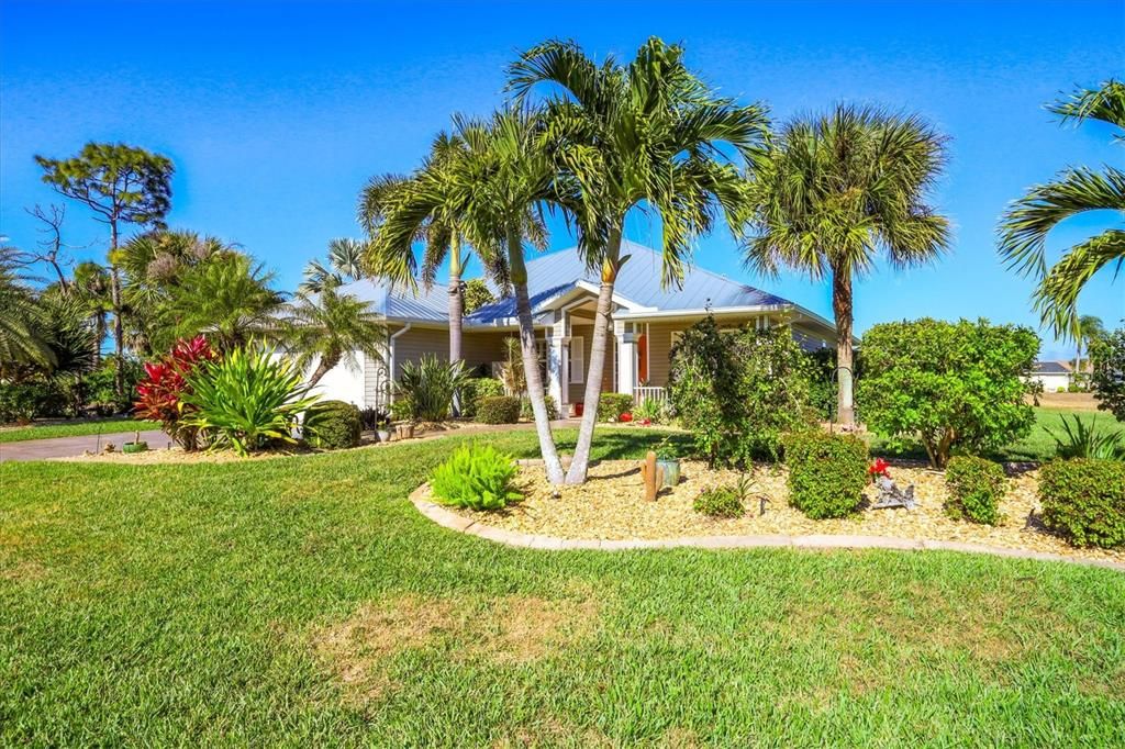 Activo con contrato: $429,900 (3 camas, 2 baños, 2007 Pies cuadrados)