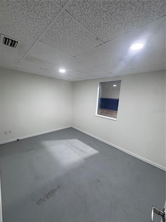 For Sale: $385,000 (0 beds, 0 baths, 800 Square Feet)