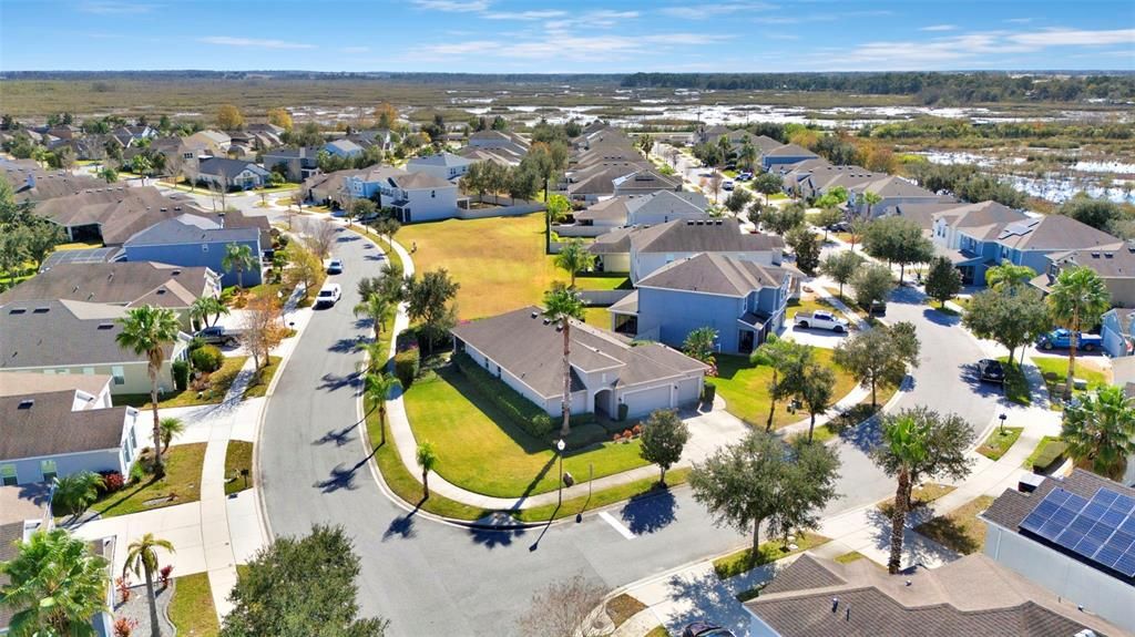 Active With Contract: $395,000 (4 beds, 2 baths, 1877 Square Feet)