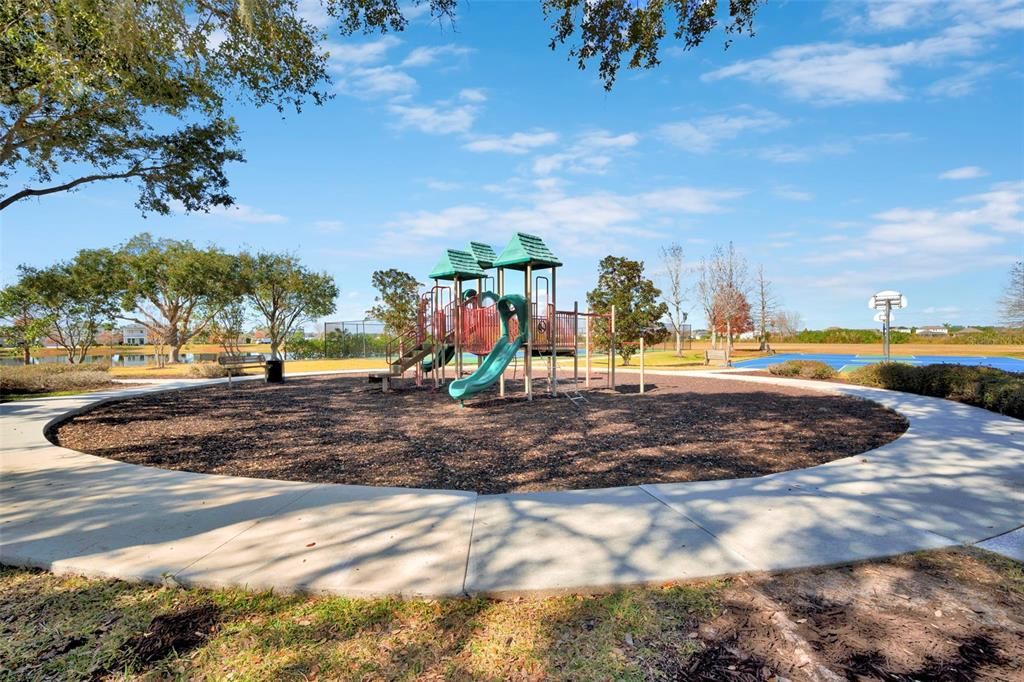 Active With Contract: $395,000 (4 beds, 2 baths, 1877 Square Feet)