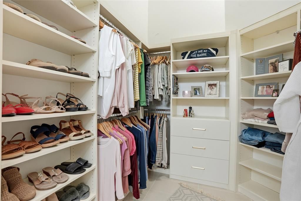 На продажу: $439,900 (2 спален, 2 ванн, 1659 Квадратных фут)