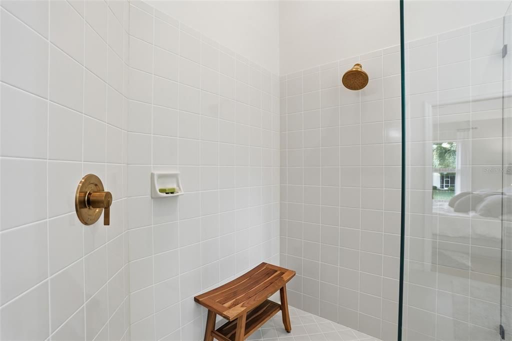 На продажу: $439,900 (2 спален, 2 ванн, 1659 Квадратных фут)