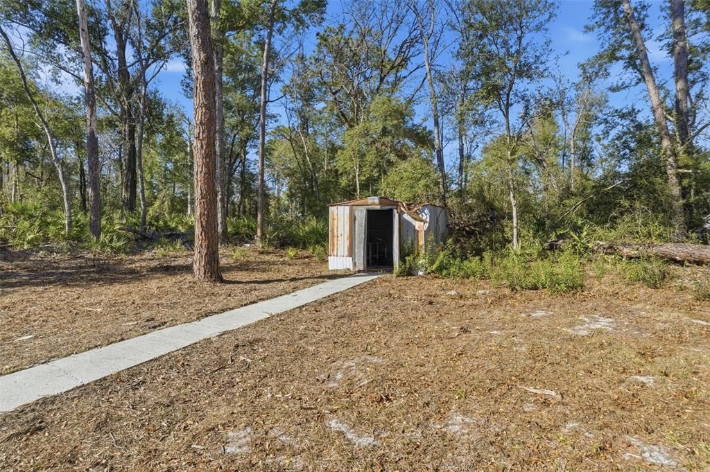 For Sale: $99,999 (2 beds, 1 baths, 767 Square Feet)