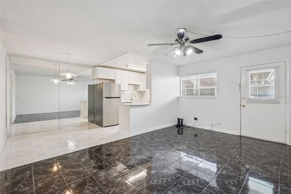 Activo con contrato: $159,900 (1 camas, 1 baños, 644 Pies cuadrados)