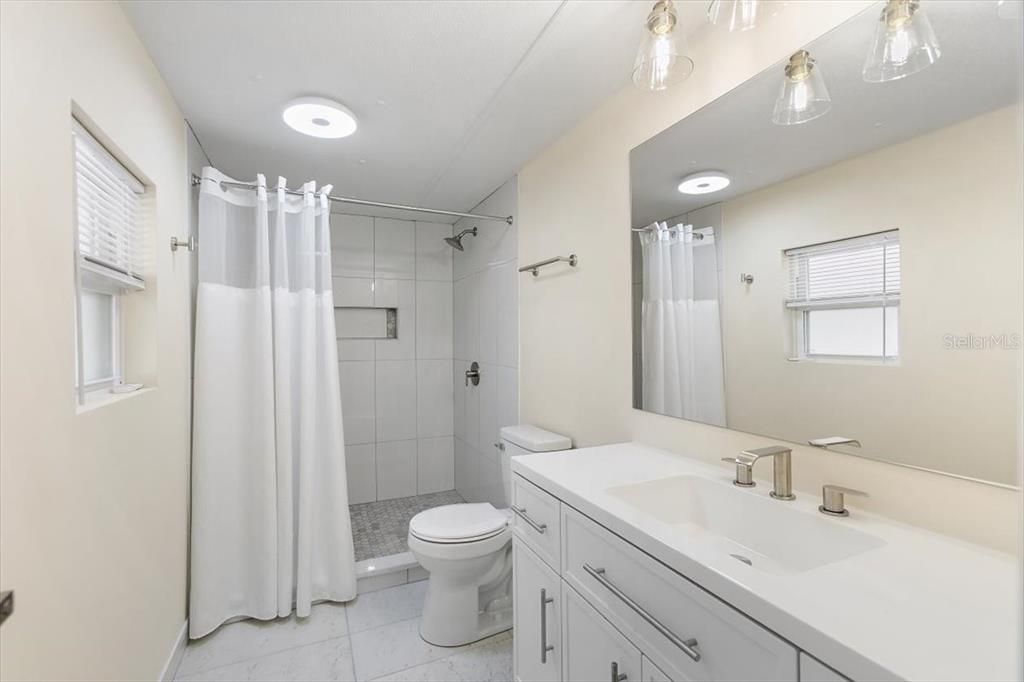 En Venta: $225,000 (3 camas, 2 baños, 1472 Pies cuadrados)