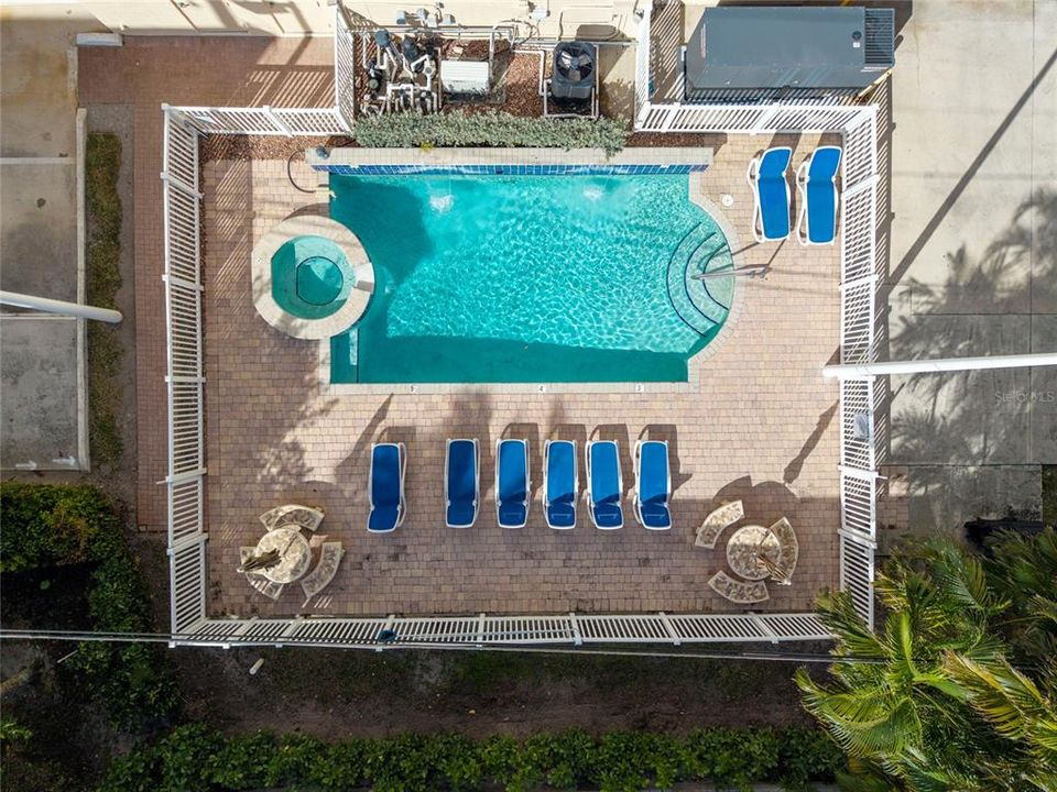 En Venta: $1,650,000 (3 camas, 3 baños, 2569 Pies cuadrados)