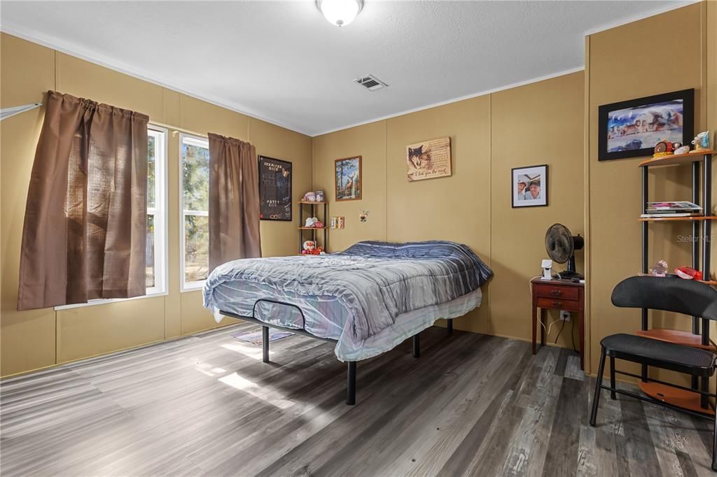 En Venta: $200,000 (3 camas, 2 baños, 1404 Pies cuadrados)