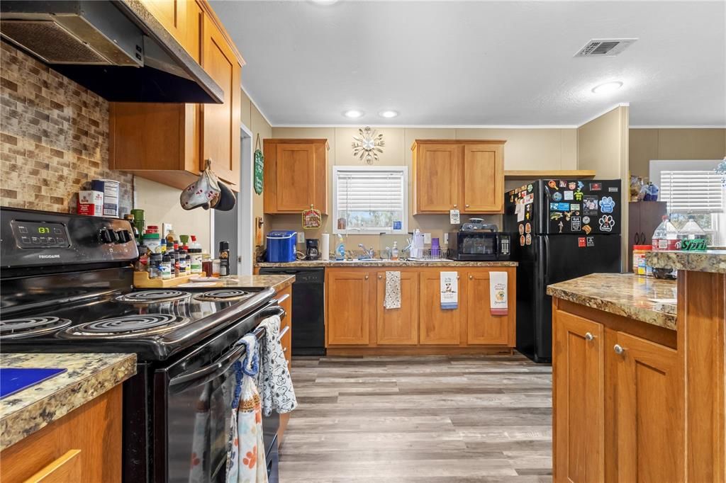 En Venta: $200,000 (3 camas, 2 baños, 1404 Pies cuadrados)