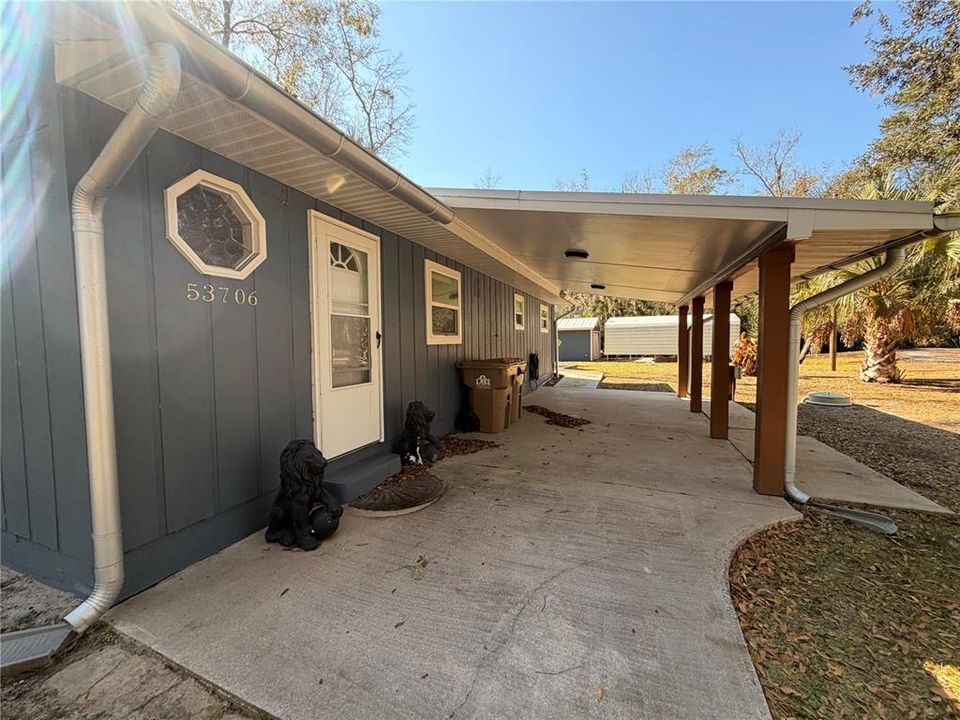 В аренду: $1,800 (2 спален, 1 ванн, 792 Квадратных фут)