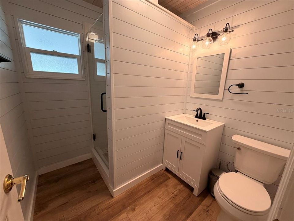 В аренду: $1,800 (2 спален, 1 ванн, 792 Квадратных фут)