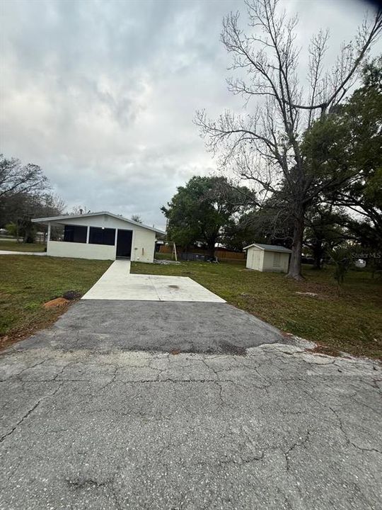 For Sale: $329,000 (3 beds, 2 baths, 1400 Square Feet)