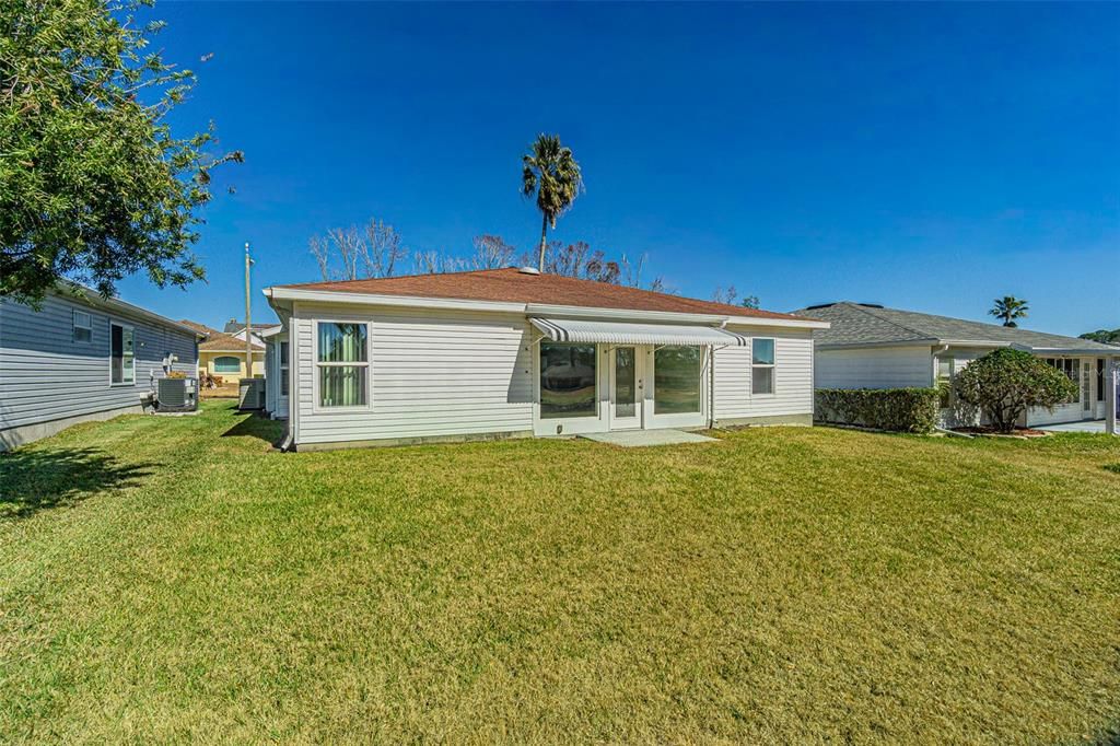 For Sale: $249,900 (2 beds, 2 baths, 1421 Square Feet)
