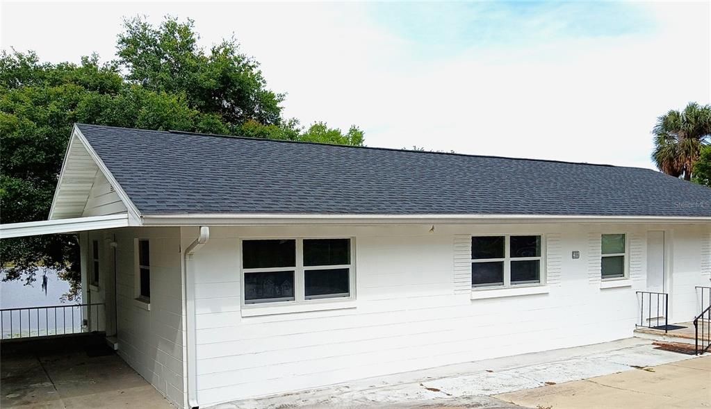 For Sale: $249,000 (3 beds, 2 baths, 1040 Square Feet)