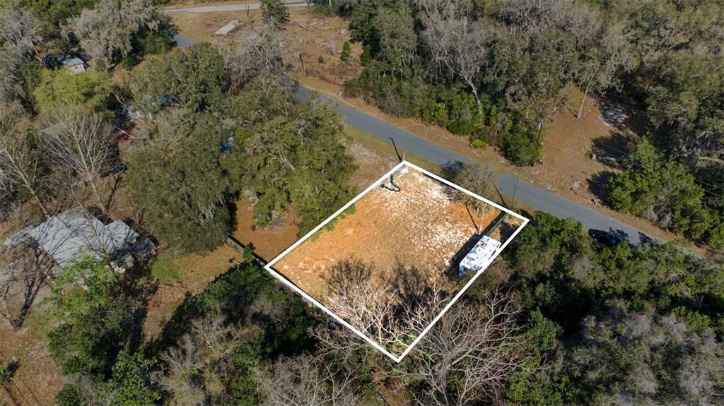 На продажу: $24,999 (0.18 acres)