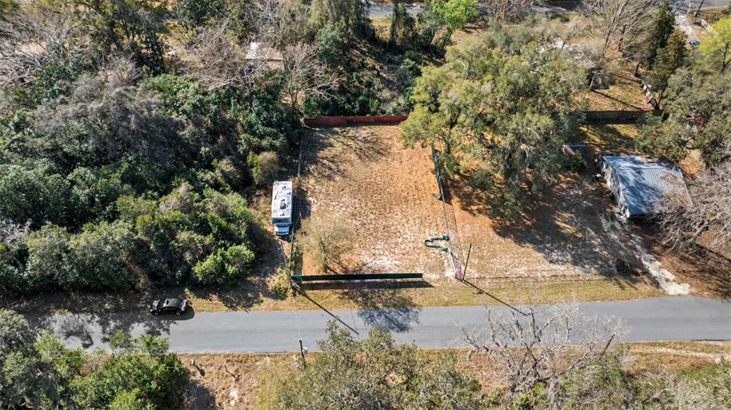 На продажу: $24,999 (0.18 acres)