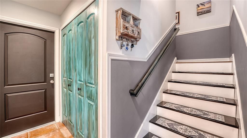 En Venta: $944,000 (4 camas, 3 baños, 3732 Pies cuadrados)