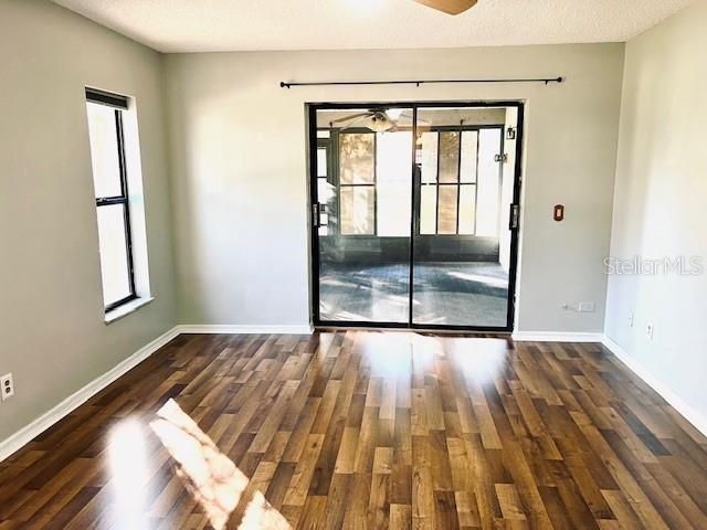 For Sale: $319,995 (3 beds, 2 baths, 1856 Square Feet)