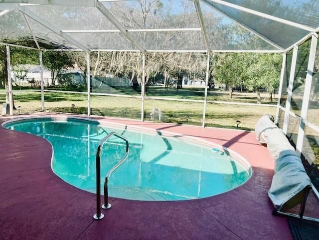 For Sale: $319,995 (3 beds, 2 baths, 1856 Square Feet)